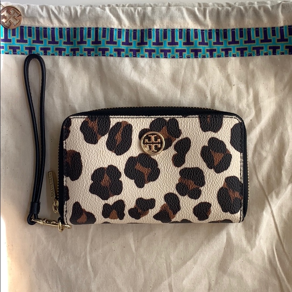 Tory Burch Leopard Wristlet Wallet